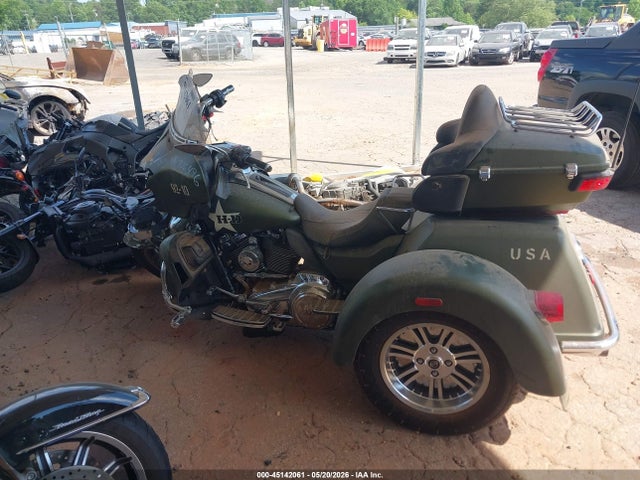 Harley-Davidson FLHTCUTG 2022 1HD1MAF11NB854813 Image 13