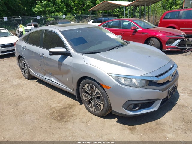 45142073 :رقم المزاد ، 2HGFC1F81HH645625 vin ، 2017 Honda Civic Ex-l مزاد بيع