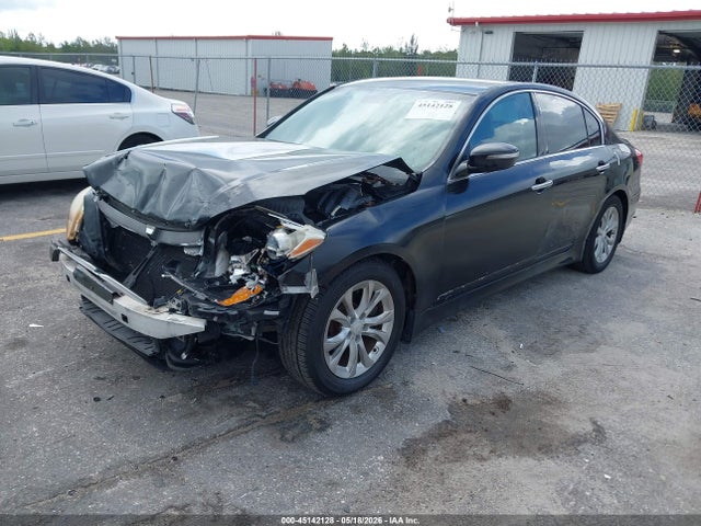 45142128 :رقم المزاد ، KMHGC4DD0DU228407 vin ، 2013 Hyundai Genesis 3.8 مزاد بيع