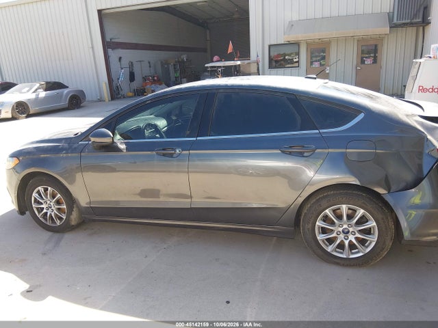 2017 Ford Fusion S მანქანა იყიდება აუქციონზე, vin: 3FA6P0G70HR301474, აუქციონის ნომერი: 45142159