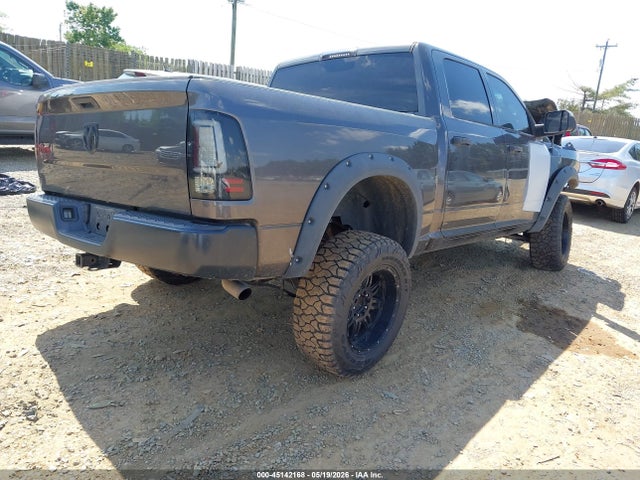 Продаж на аукціоні авто 2018 Ram 1500 Tradesman  4x4 5'7 Box, vin: 3C6RR7KT8JG226238, номер лоту: 45142168