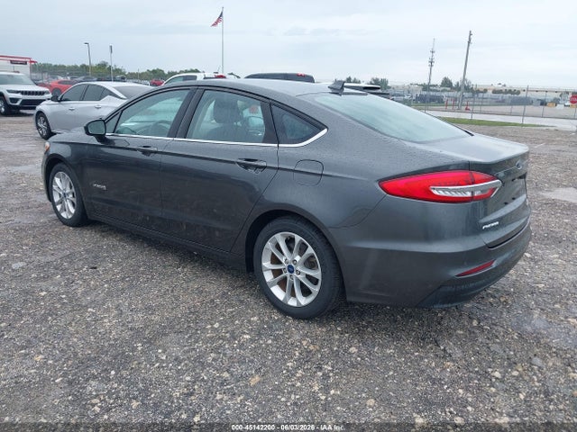 3FA6P0LU9KR149536 Ford Fusion Hybrid Se