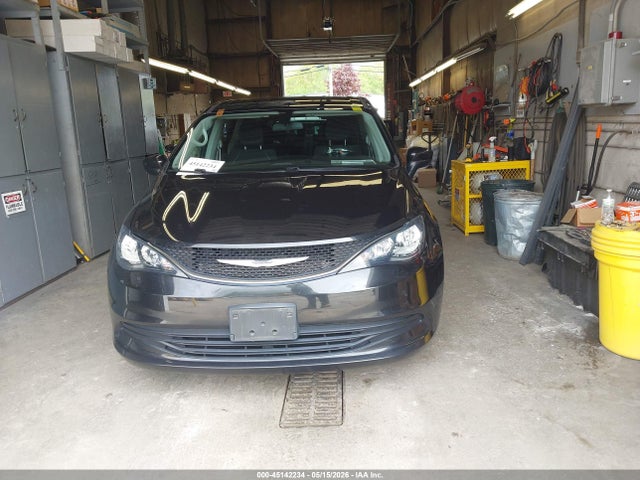 Auction sale of the 2020 Chrysler Voyager Lx, vin: 2C4RC1CG9LR237612, lot number: 45142234