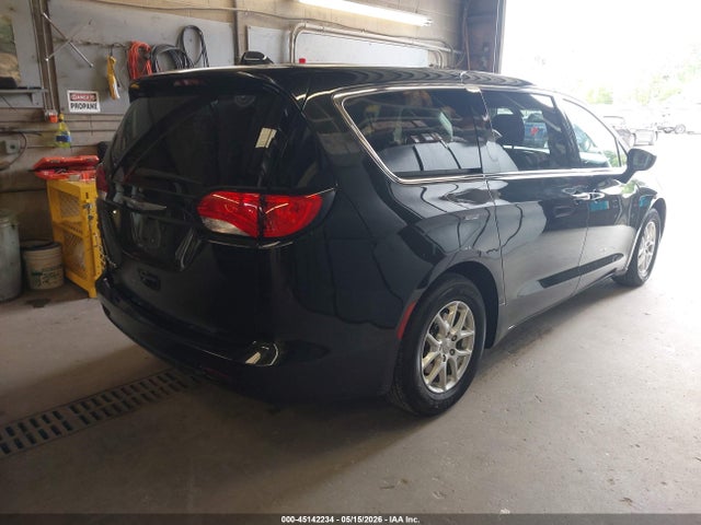 Auction sale of the 2020 Chrysler Voyager Lx, vin: 2C4RC1CG9LR237612, lot number: 45142234