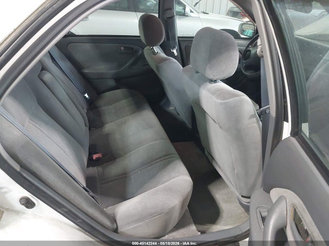 1999 Toyota Camry Ce მანქანა იყიდება აუქციონზე, vin: 4T1BG22K2XU557795, აუქციონის ნომერი: 45142244