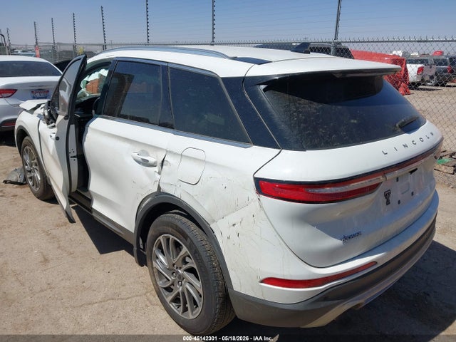 45142301 :رقم المزاد ، 5LMCJ1C90NUL05307 vin ، 2022 Lincoln Corsair Standard مزاد بيع
