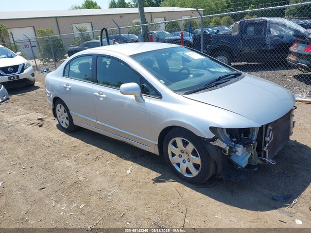 Продажа на аукционе авто 2010 Honda Civic Lx, vin: 2HGFA1F56AH549989, номер лота: 45142340