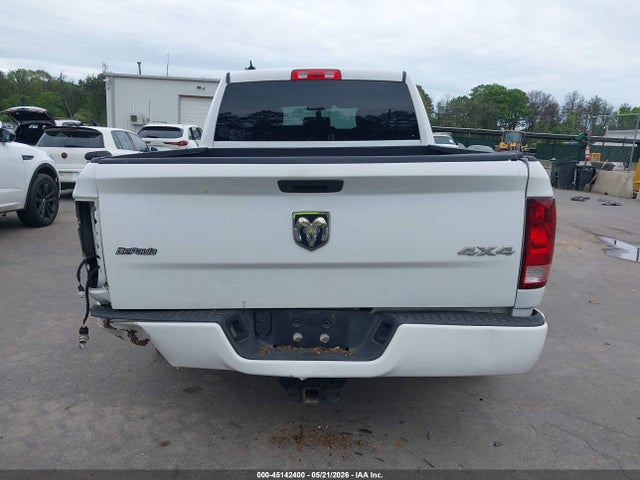 Aukcja sprzedaży 2019 Ram 1500 Classic Express  4x4 6'4 Box, vin: 1C6RR7FG7KS590058, numer aukcji: 45142400