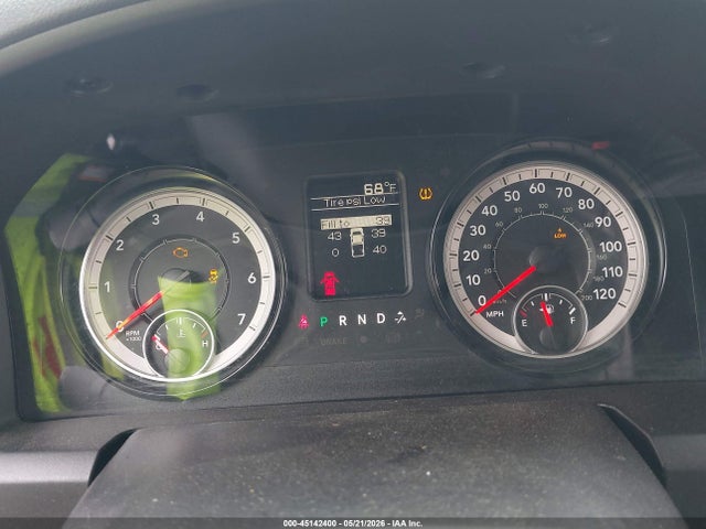 Aukcja sprzedaży 2019 Ram 1500 Classic Express  4x4 6'4 Box, vin: 1C6RR7FG7KS590058, numer aukcji: 45142400