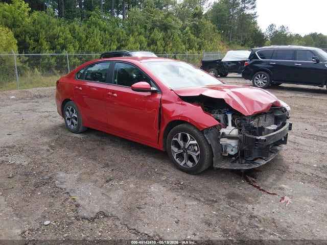 2021 Kia Forte Lxs მანქანა იყიდება აუქციონზე, vin: 3KPF24AD0ME373906, აუქციონის ნომერი: 45142410