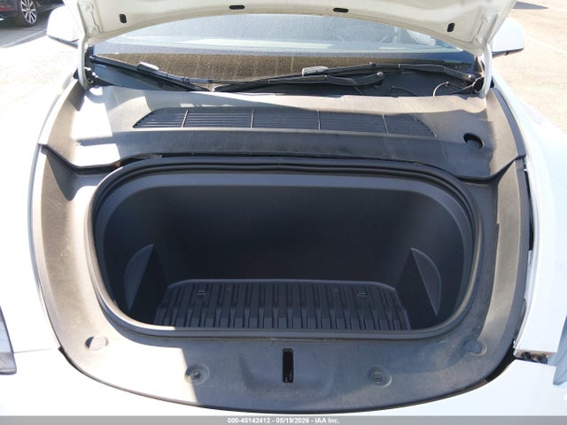 Auction sale of the 2023 Tesla Model Y, vin: 7SAYGDEE3PF686365, lot number: 45142412