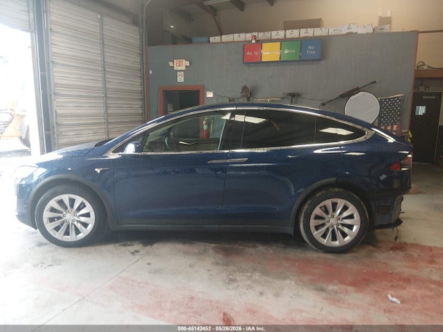Tesla Model X 100d/75d/90d 2017 5YJXCDE28HF057261 Image 15