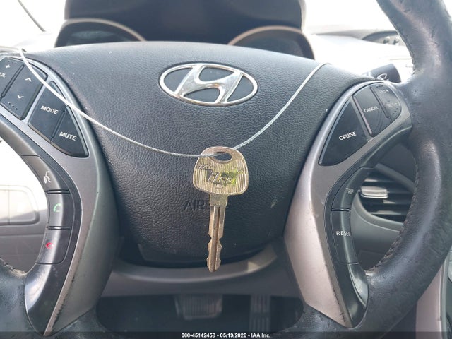 45142458 :رقم المزاد ، KMHDH4AE1DU516079 vin ، 2013 Hyundai Elantra Limited مزاد بيع
