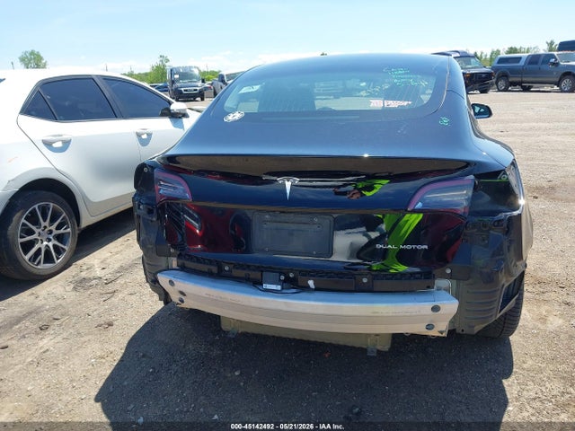 Tesla Model 3 Long Range/performance 2018 5YJ3E1EB6JF118880 Image 16