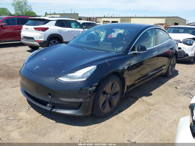 Tesla Model 3 Long Range/performance 2018 5YJ3E1EB6JF118880 Image 2