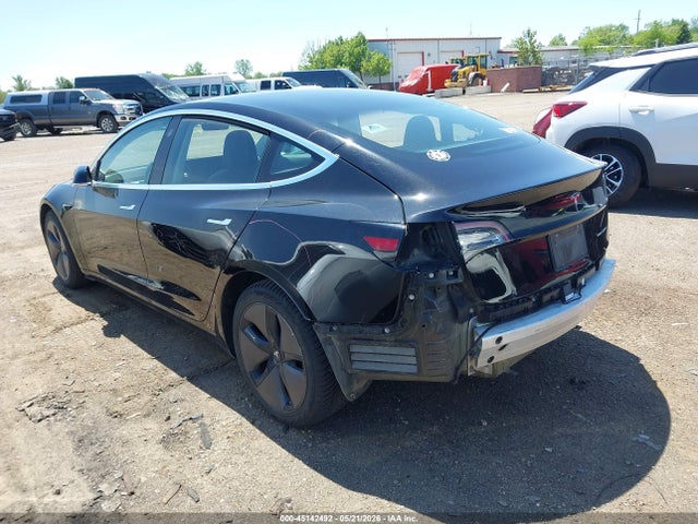 Tesla Model 3 Long Range/performance 2018 5YJ3E1EB6JF118880 Image 3