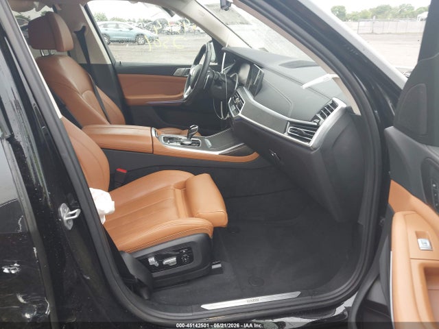 2022 Bmw X7 Xdrive40i მანქანა იყიდება აუქციონზე, vin: 5UXCW2C04N9K80901, აუქციონის ნომერი: 45142501