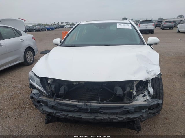 4T1B21HK7KU511422 Toyota Camry Hybrid Se
