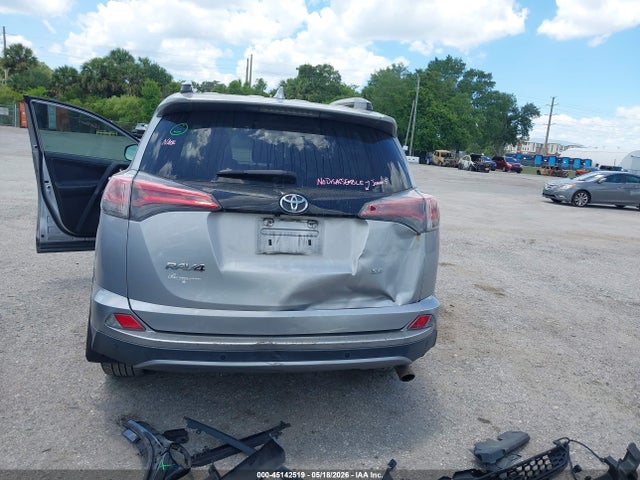 2017 Toyota Rav4 Se მანქანა იყიდება აუქციონზე, vin: 2T3NFREV2HW361010, აუქციონის ნომერი: 45142519