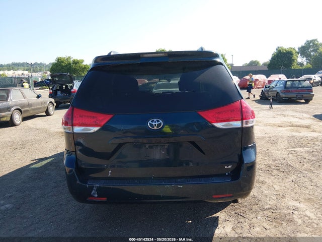 Продажа на аукционе авто 2011 Toyota Sienna Le V6, vin: 5TDKK3DC8BS022000, номер лота: 45142524