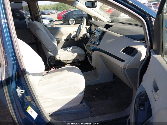 Продажа на аукционе авто 2011 Toyota Sienna Le V6, vin: 5TDKK3DC8BS022000, номер лота: 45142524