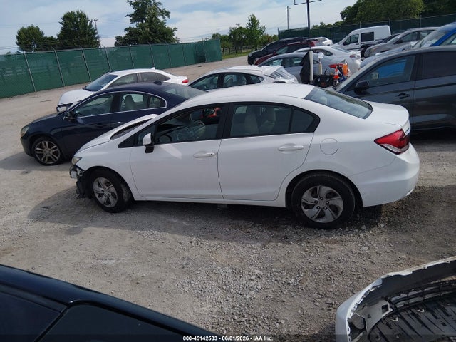 Продаж на аукціоні авто 2013 Honda Civic Lx, vin: 2HGFB2F58DH550696, номер лоту: 45142533