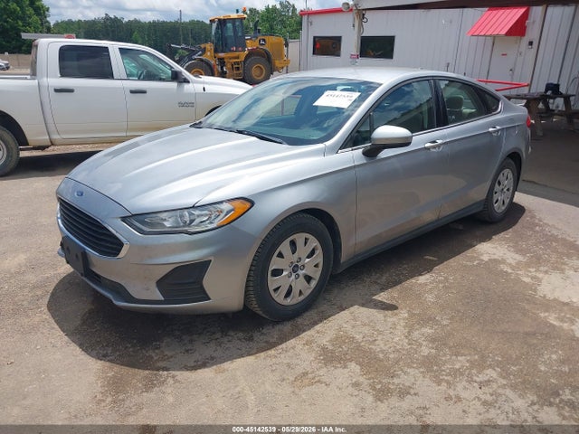 Ford FUSION S 2020 3FA6P0G75LR231298 Image 2