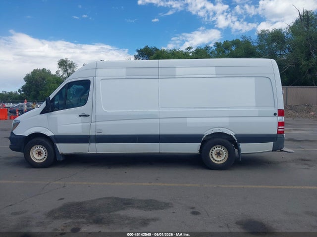 45142549 :رقم المزاد ، WD3PE8DD9GP360438 vin ، 2016 Mercedes-benz Sprinter 2500 High  Roof مزاد بيع