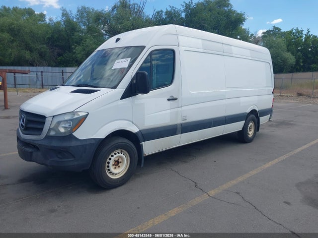 45142549 :رقم المزاد ، WD3PE8DD9GP360438 vin ، 2016 Mercedes-benz Sprinter 2500 High  Roof مزاد بيع