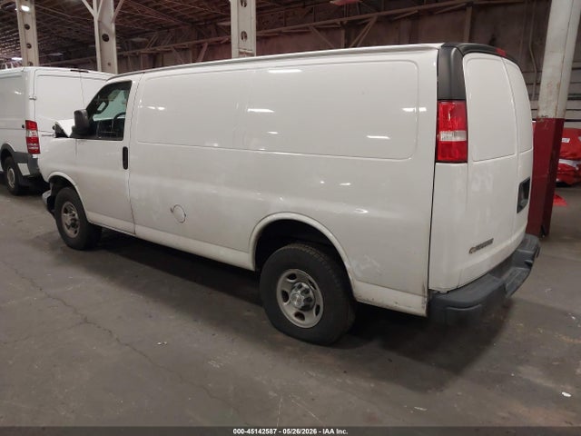 45142587 :رقم المزاد ، 1GCWGAFP9N1271382 vin ، 2022 Chevrolet Express Cargo Rwd 2500 Regular Wheelbase Wt مزاد بيع