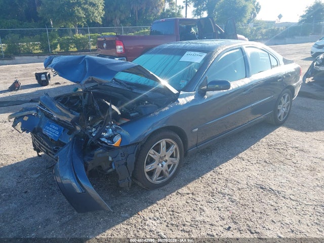 2006 Volvo S60 2.5t მანქანა იყიდება აუქციონზე, vin: YV1RS592462501614, აუქციონის ნომერი: 45142590