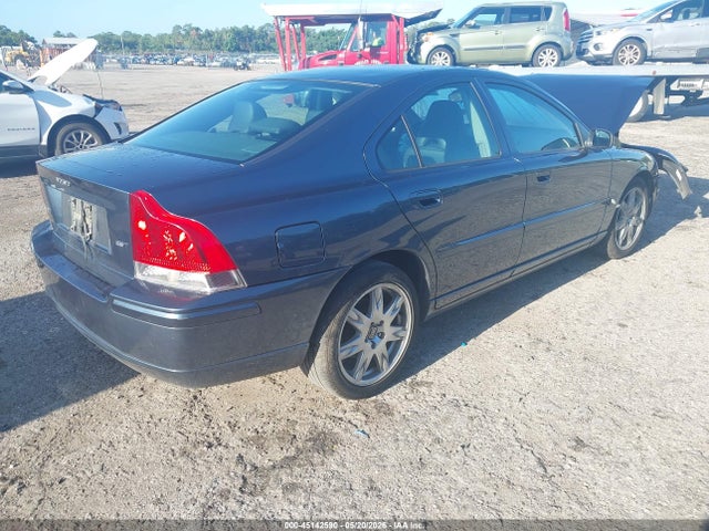 2006 Volvo S60 2.5t მანქანა იყიდება აუქციონზე, vin: YV1RS592462501614, აუქციონის ნომერი: 45142590