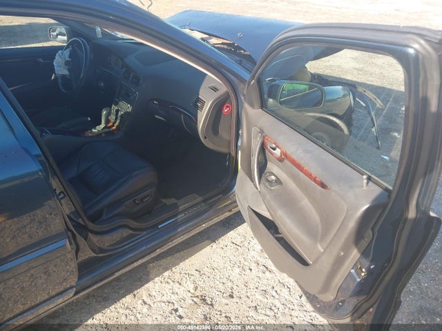 2006 Volvo S60 2.5t მანქანა იყიდება აუქციონზე, vin: YV1RS592462501614, აუქციონის ნომერი: 45142590