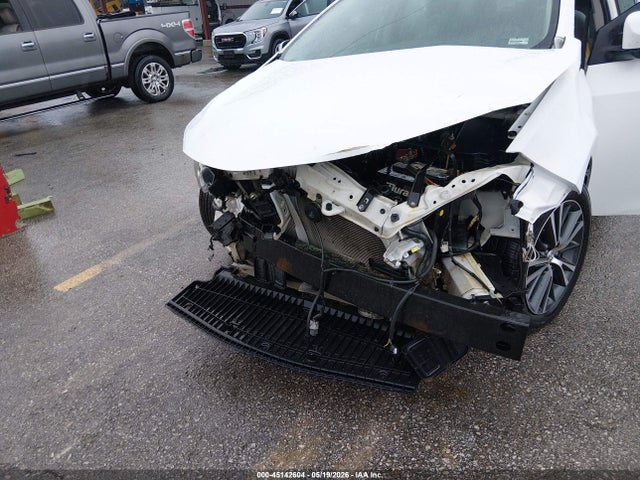 Aukcja sprzedaży 2018 Toyota Corolla Le, vin: 5YFBURHE5JP843829, numer aukcji: 45142604