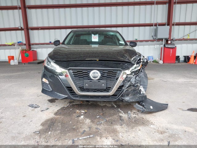Продажа на аукционе авто 2022 Nissan Altima Sr Fwd, vin: 1N4BL4CV0NN412613, номер лота: 45142651