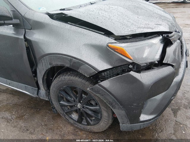 Продаж на аукціоні авто 2018 Toyota Rav4 Adventure, vin: 2T3RFREV2JW755193, номер лоту: 45142677