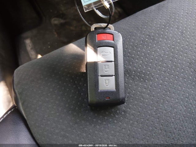 Продаж на аукціоні авто 2026 Mitsubishi Eclipse Cross Black Edition S-awc/se S-awc/sel S-awc, vin: JA4ATWAAXTZ003827, номер лоту: 45142681