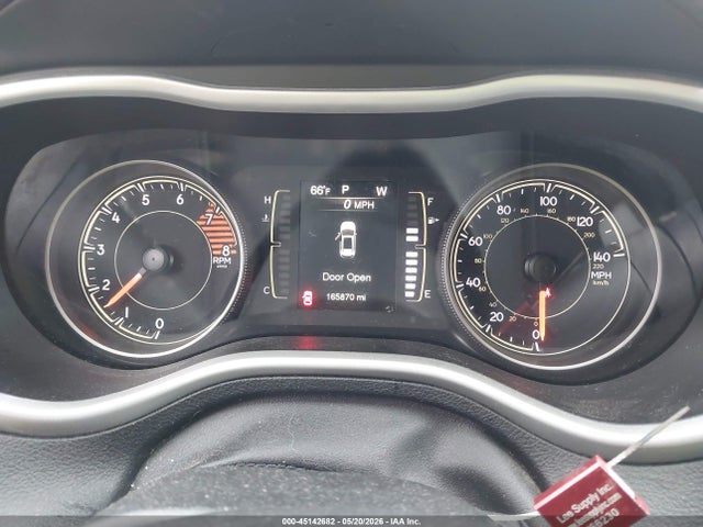 Продажа на аукционе авто 2018 Jeep Cherokee Latitude Plus 4x4, vin: 1C4PJMLX4JD530283, номер лота: 45142682