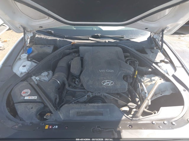 Продаж на аукціоні авто 2015 Hyundai Genesis 3.8, vin: KMHGN4JE0FU042926, номер лоту: 45142694