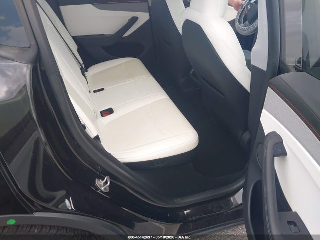 Продаж на аукціоні авто 2026 Tesla Model Y, vin: 7SAYGDED9TF529697, номер лоту: 45142697