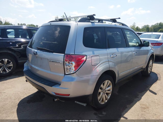 Продажа на аукционе авто 2013 Subaru Forester 2.5x Premium, vin: JF2SHADC6DH403436, номер лота: 45142704