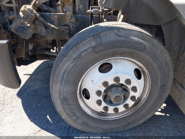 Продажа на аукционе авто 2016 Mack 600 Cxu600, vin: 1M1AW01X3GM008577, номер лота: 45142710
