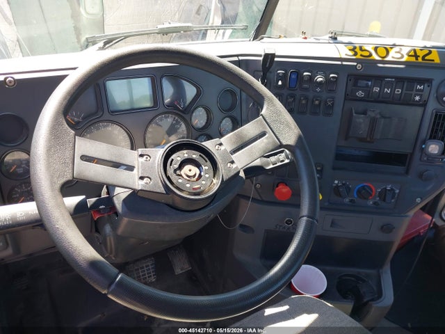Продажа на аукционе авто 2016 Mack 600 Cxu600, vin: 1M1AW01X3GM008577, номер лота: 45142710