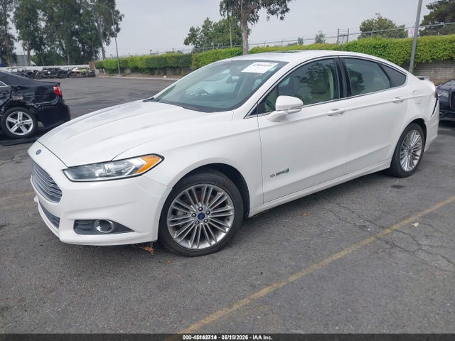 Ford Fusion Hybrid Se 2014 3FA6P0LU8ER357329 Image 2