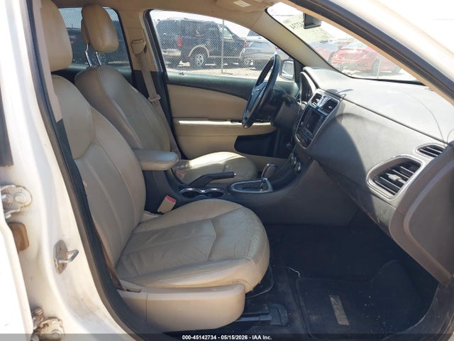 Продаж на аукціоні авто 2011 Chrysler 200 Limited, vin: 1C3BC2FG9BN548203, номер лоту: 45142734