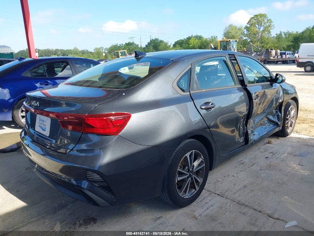 Aukcja sprzedaży 2023 Kia Forte Lxs, vin: 3KPF24AD8PE585103, numer aukcji: 45142741