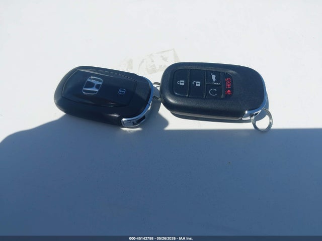 2023 Honda Cr-v Hybrid Sport Touring მანქანა იყიდება აუქციონზე, vin: 7FARS6H92PE021259, აუქციონის ნომერი: 45142758