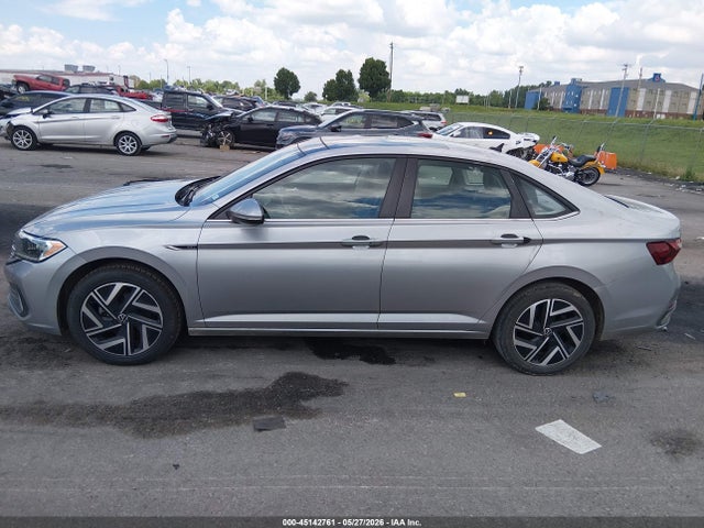 Продажа на аукционе авто 2022 Volkswagen Jetta 1.5t Sel, vin: 3VWGM7BUXNM023282, номер лота: 45142761