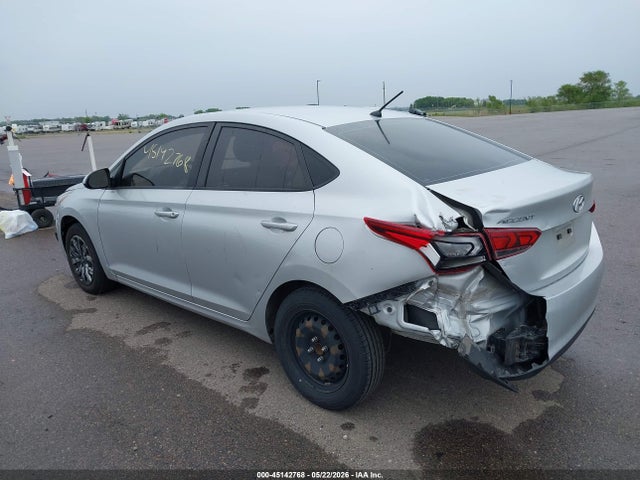 2018 Hyundai Accent Se მანქანა იყიდება აუქციონზე, vin: 3KPC24A33JE026317, აუქციონის ნომერი: 45142768