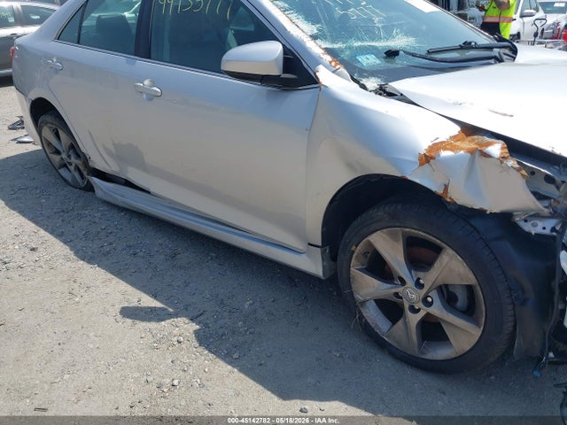 4T1BF1FKXEU393393 Toyota Camry Se Sport